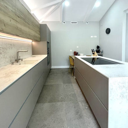 Picture of Kitchen Counter